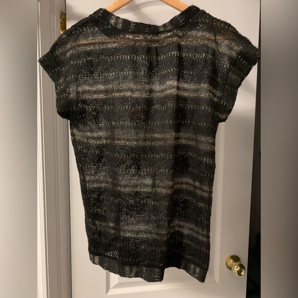 Forever 21 Black and Gold Sheer Top - Size Small - Picture 4 of 5